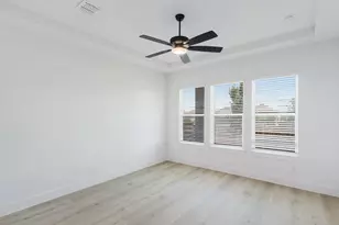 2317 Peters Colony Dr, Little Elm, TX 75036 - Photo 10