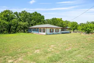 4010 Quail Ridge Ct, Granbury, TX 76049 - Photo 2