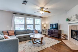 4018 Cedar Elm Ln, Dallas, TX 75212 - Photo 4