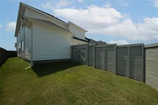 8925 Acorn Ave, Justin, TX 76247 - Photo 2