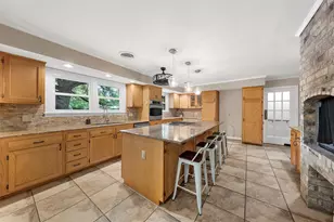 2225 Wooded Acres Dr, Waco, TX 76710 - Photo 16