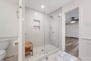 2225 Wooded Acres Dr, Waco, TX 76710 - Photo 8