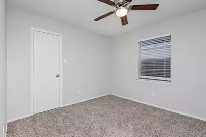 4209 W Pleasant Forest Street, Arlington, TX 76015 - Photo 14