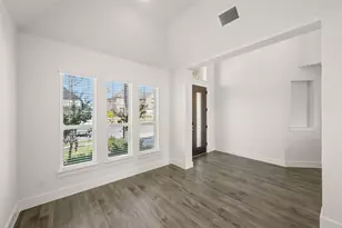 10012 La Frontera Dr, Fort Worth, TX 76179 - Photo 6