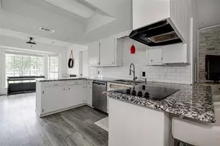 306 Country Club Dr, Joshua, TX 76058 - Photo 16