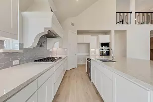 1706 Cedar Bluff Pkwy, Mansfield, TX 76063 - Photo 12