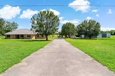 4395 Farm Road 2820, Sumner, TX 75486 - Photo 2