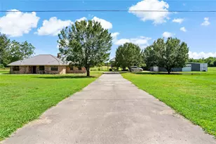 4395 Farm Road 2820, Sumner, TX 75486 - Photo 2