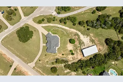 2030 Hills Court, Stephenville, TX 76401 - Photo 38