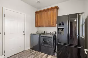 2030 Hills Court, Stephenville, TX 76401 - Photo 28