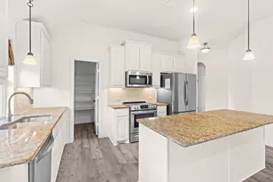 190 Half Moon Dr, Waxahachie, TX 75165 - Photo 4