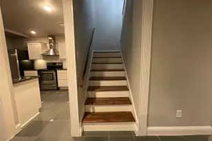 2331 N Davis Dr, Arlington, TX 76012 - Photo 6