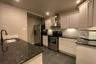 2331 N Davis Dr, Arlington, TX 76012 - Photo 2