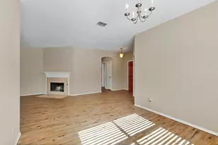 3685 Laurel Crossing Dr, Rockwall, TX 75032 - Photo 4