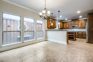 1909 Rocky Ct, Corinth, TX 76208 - Photo 8