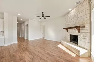 640 Godley Rnch, Godley, TX 76044 - Photo 6