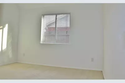 6333 Pool View Drive, Dallas, TX 75249 - Photo 6