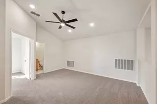 608 Pawprint Holw, Godley, TX 76044 - Photo 28