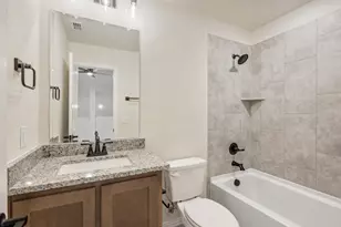 608 Pawprint Holw, Godley, TX 76044 - Photo 32