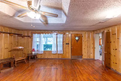 305 Bryan Street, Glen Rose, TX 76043 - Photo 8