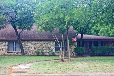 305 Bryan Street, Glen Rose, TX 76043 - Photo 6