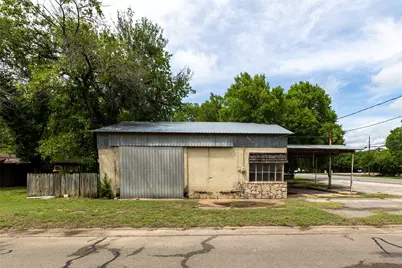 305 Bryan Street, Glen Rose, TX 76043 - Photo 32