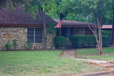 305 Bryan Street, Glen Rose, TX 76043 - Photo 6