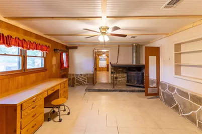 305 Bryan Street, Glen Rose, TX 76043 - Photo 14