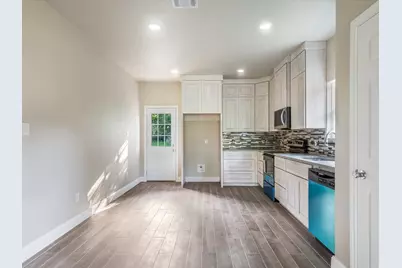 1510 N Wilhite Street, Cleburne, TX 76031 - Photo 14