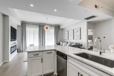 3225 Turtle Creek Boulevard #220, Dallas, TX 75219 - Photo 10