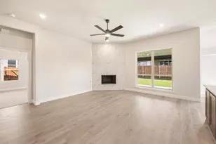 212 Seminole Trail, Alvarado, TX 76009 - Photo 16