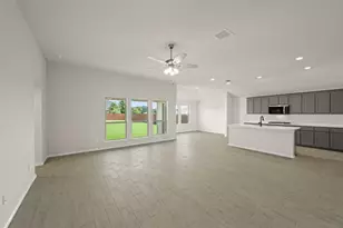 733 Stone Eagle Dr, Azle, TX 76020 - Photo 4