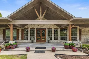 2702 Hidden Trails Rd, Royse City, TX 75189 - Photo 4