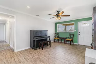 109 Carroll Dr, Athens, TX 75752 - Photo 6