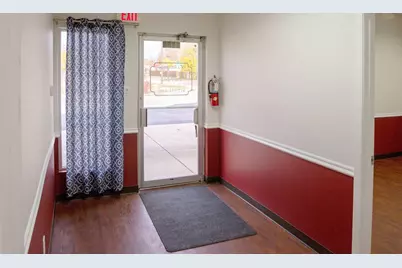 2636 Meadowbrook Drive, Fort Worth, TX 76103 - Photo 6