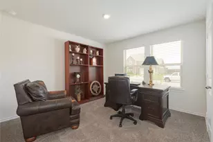 723 Primrose Ln, Pilot Point, TX 76258 - Photo 6