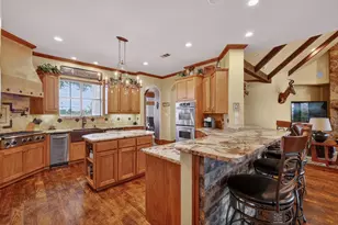 2 Groves Cir, Argyle, TX 76226 - Photo 18