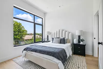 430 E 8th #201, Dallas, TX 75203 - Photo 18