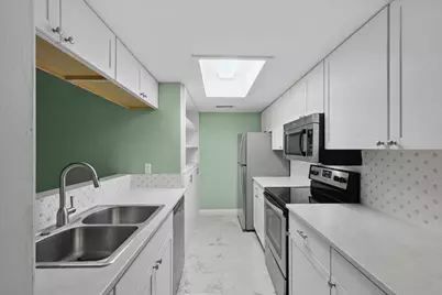 12824 Midway Road #2136, Dallas, TX 75244 - Photo 16