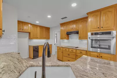 12051 W Lake Drive, Murchison, TX 75778 - Photo 14