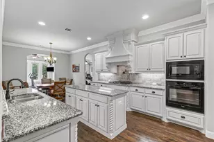 12341 Indian Creek Dr, Fort Worth, TX 76179 - Photo 16