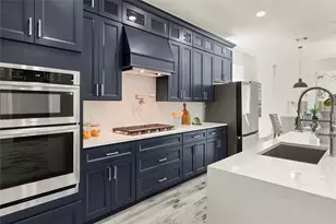 10916 Cade Rd, Dallas, TX 75217 - Photo 10