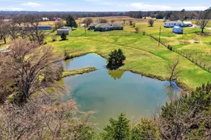 929 County Line Church Rd, Whitesboro, TX 76273 - Photo 16