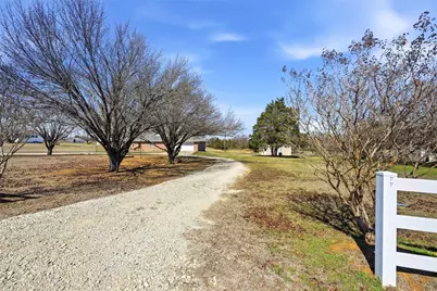 929 County Line Church Road, Whitesboro, TX 76273 - Photo 12