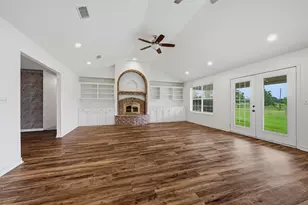 929 County Line Church Rd, Whitesboro, TX 76273 - Photo 10