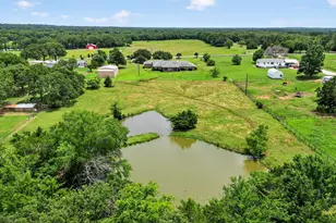 929 County Line Church Rd, Whitesboro, TX 76273 - Photo 6