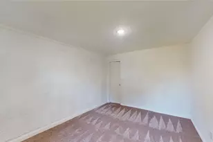 226 SW 4th St, Grand Prairie, TX 75051 - Photo 30