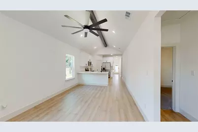 226 SW 4th Street, Grand Prairie, TX 75051 - Photo 6