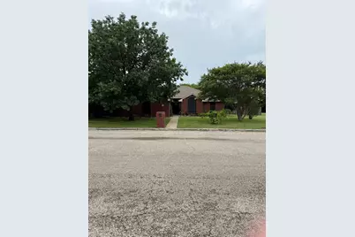 907 Dogwood Street, Waco, TX 76706 - Photo 1