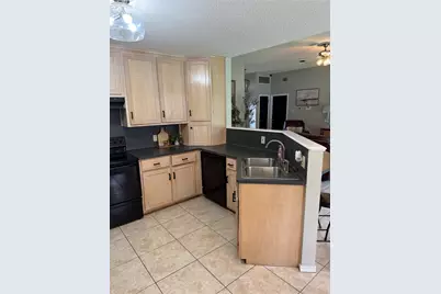 907 Dogwood Street, Waco, TX 76706 - Photo 10